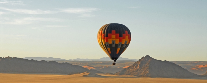 Le Mirage Resort & Spa – Hot Air Ballooning